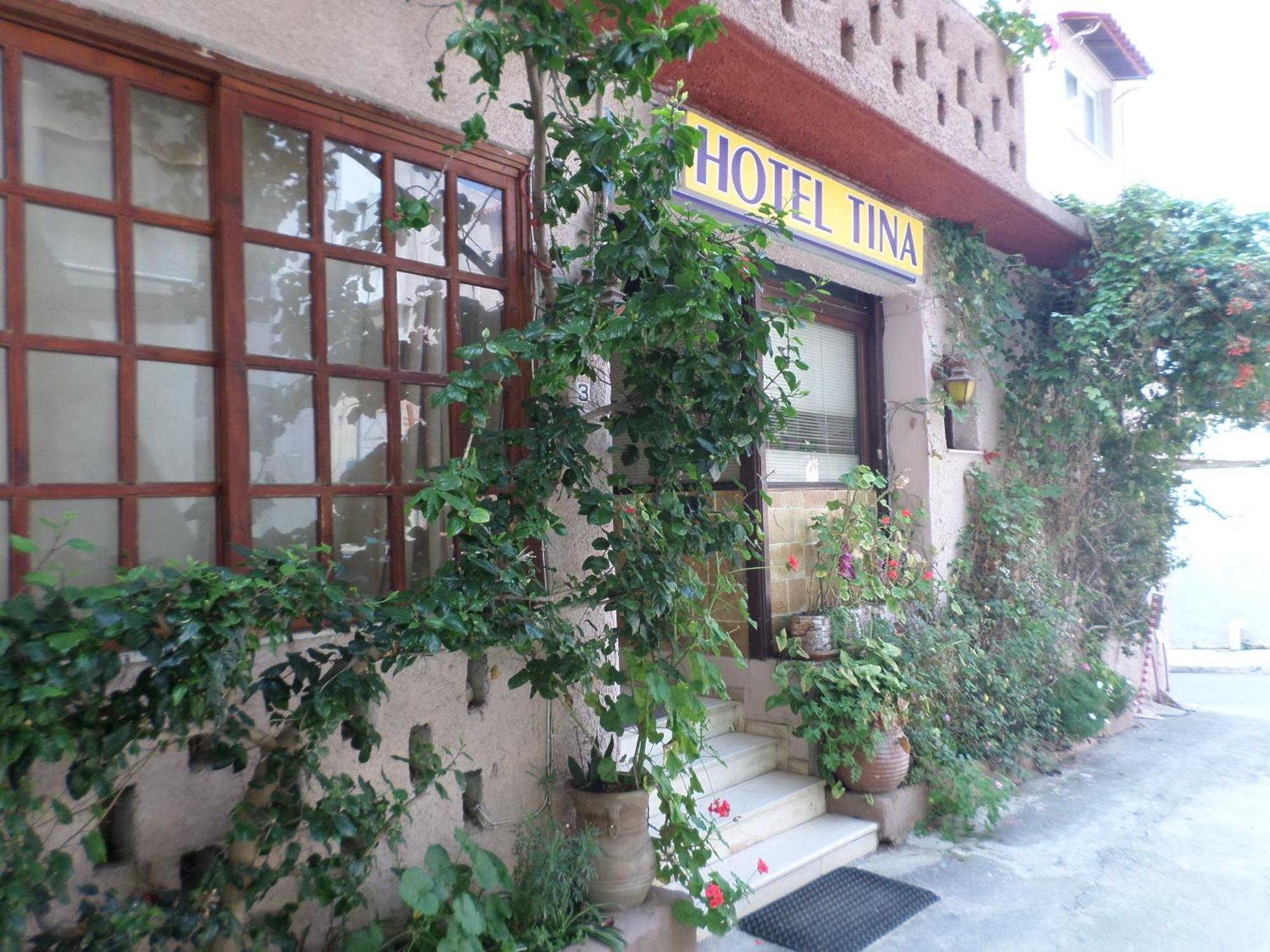 חאניה Tina Hotel מראה חיצוני תמונה